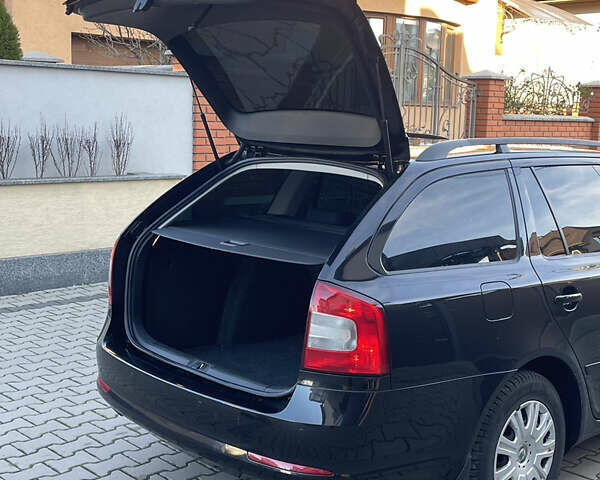 Черный Шкода Октавия, объемом двигателя 1.6 л и пробегом 288 тыс. км за 6650 $, фото 22 на Automoto.ua