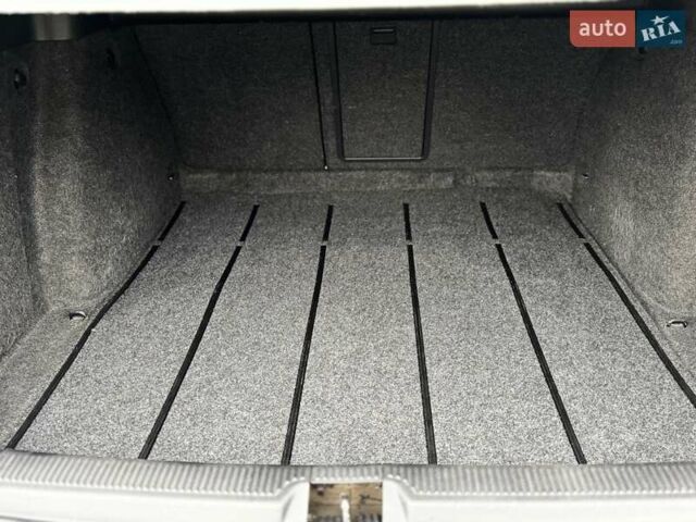 Черный Шкода Октавия, объемом двигателя 1.6 л и пробегом 148 тыс. км за 7900 $, фото 38 на Automoto.ua
