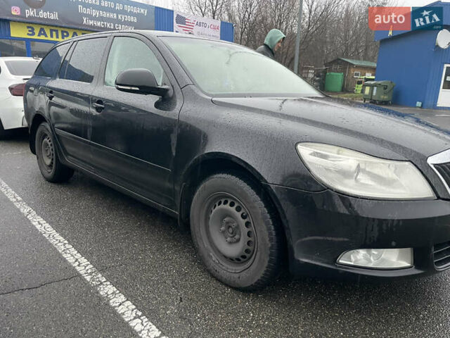 Черный Шкода Октавия, объемом двигателя 1.98 л и пробегом 294 тыс. км за 7000 $, фото 1 на Automoto.ua