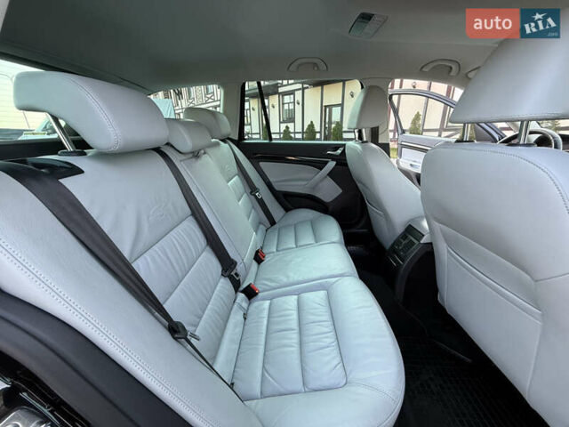 Черный Шкода Октавия, объемом двигателя 0 л и пробегом 215 тыс. км за 8800 $, фото 204 на Automoto.ua