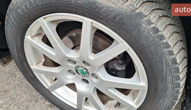 Чорний Шкода Октавія, об'ємом двигуна 1.6 л та пробігом 199 тис. км за 6600 $, фото 31 на Automoto.ua