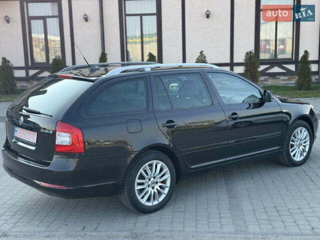 Черный Шкода Октавия, объемом двигателя 0 л и пробегом 215 тыс. км за 8800 $, фото 133 на Automoto.ua