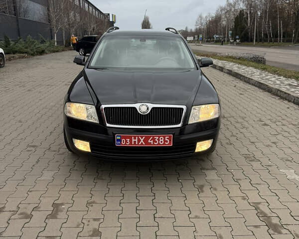 Черный Шкода Октавия, объемом двигателя 1.6 л и пробегом 197 тыс. км за 7500 $, фото 3 на Automoto.ua