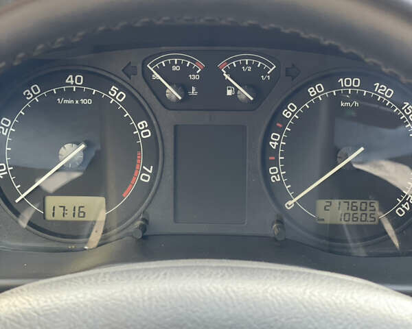 Черный Шкода Октавия, объемом двигателя 1.6 л и пробегом 217 тыс. км за 5700 $, фото 14 на Automoto.ua