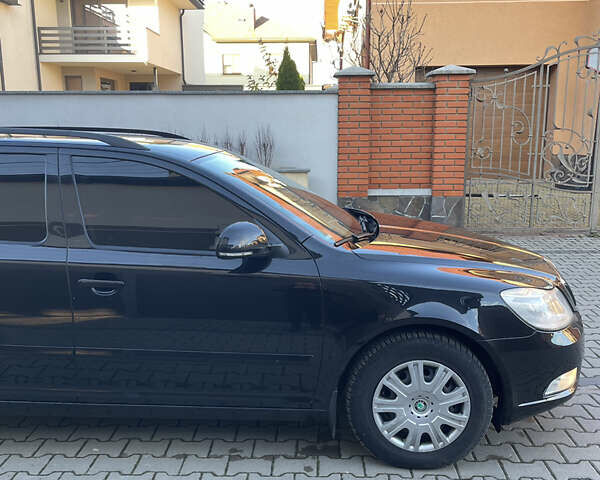 Черный Шкода Октавия, объемом двигателя 1.6 л и пробегом 288 тыс. км за 6650 $, фото 7 на Automoto.ua