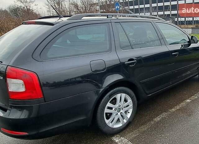 Черный Шкода Октавия, объемом двигателя 1.8 л и пробегом 213 тыс. км за 7500 $, фото 12 на Automoto.ua