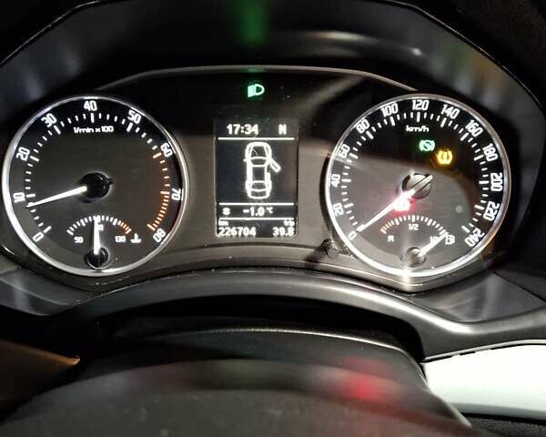 Черный Шкода Октавия, объемом двигателя 1.8 л и пробегом 234 тыс. км за 8000 $, фото 25 на Automoto.ua