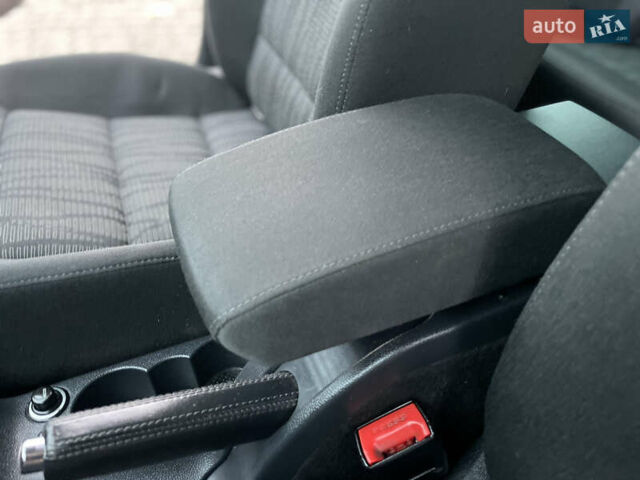 Шкода Октавія 2009 у Луцьку на Automoto.ua Чорний Шкода Октавія, об'ємом двигуна 1.8 л та пробігом 241 тис. км за 7900 $, фото 42 на Automoto.ua