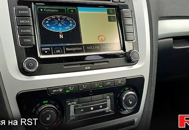 Черный Шкода Октавия, объемом двигателя 1.8 л и пробегом 176 тыс. км за 7800 $, фото 7 на Automoto.ua