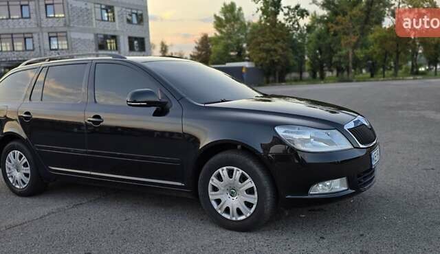 Чорний Шкода Октавія, об'ємом двигуна 1.4 л та пробігом 178 тис. км за 8300 $, фото 9 на Automoto.ua