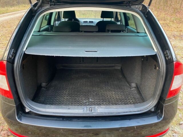 Чорний Шкода Октавія, об'ємом двигуна 1.9 л та пробігом 248 тис. км за 2650 $, фото 13 на Automoto.ua