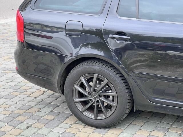 Черный Шкода Октавия, объемом двигателя 2 л и пробегом 300 тыс. км за 8500 $, фото 4 на Automoto.ua