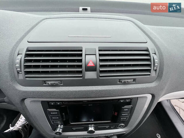 Черный Шкода Октавия, объемом двигателя 1.82 л и пробегом 220 тыс. км за 7700 $, фото 34 на Automoto.ua