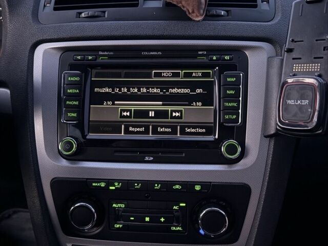 Черный Шкода Октавия, объемом двигателя 1.9 л и пробегом 325 тыс. км за 6900 $, фото 6 на Automoto.ua