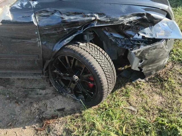 Шкода Октавия 2009 в Киеве на Automoto.ua Черный Шкода Октавия, объемом двигателя 2 л и пробегом 190 тыс. км за 6000 $, фото 5 на Automoto.ua