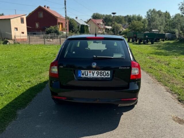 Чорний Шкода Октавія, об'ємом двигуна 1.6 л та пробігом 150 тис. км за 4476 $, фото 6 на Automoto.ua