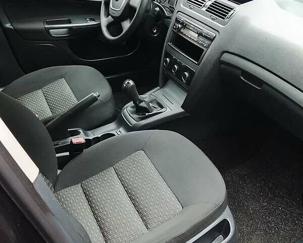 Черный Шкода Октавия, объемом двигателя 1.4 л и пробегом 233 тыс. км за 6950 $, фото 8 на Automoto.ua