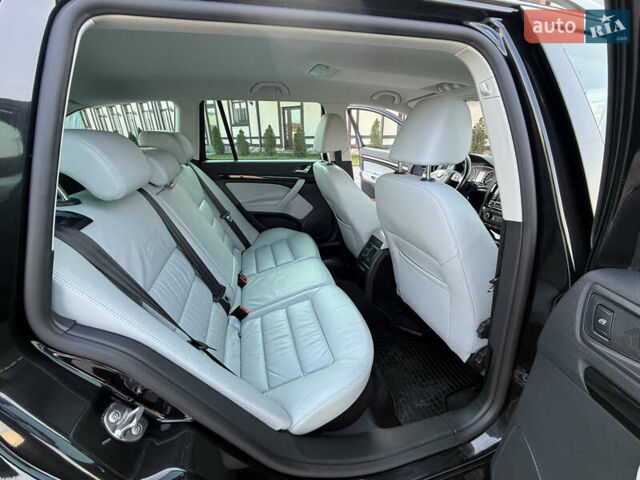 Черный Шкода Октавия, объемом двигателя 0 л и пробегом 215 тыс. км за 8800 $, фото 200 на Automoto.ua