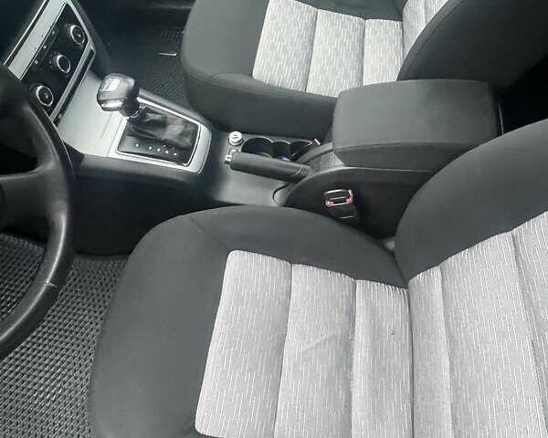 Черный Шкода Октавия, объемом двигателя 1.9 л и пробегом 293 тыс. км за 7200 $, фото 12 на Automoto.ua