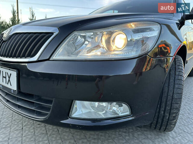Шкода Октавия 2009 в Полтаве на Automoto.ua Черный Шкода Октавия, объемом двигателя 1.8 л и пробегом 195 тыс. км за 7799 $, фото 17 на Automoto.ua
