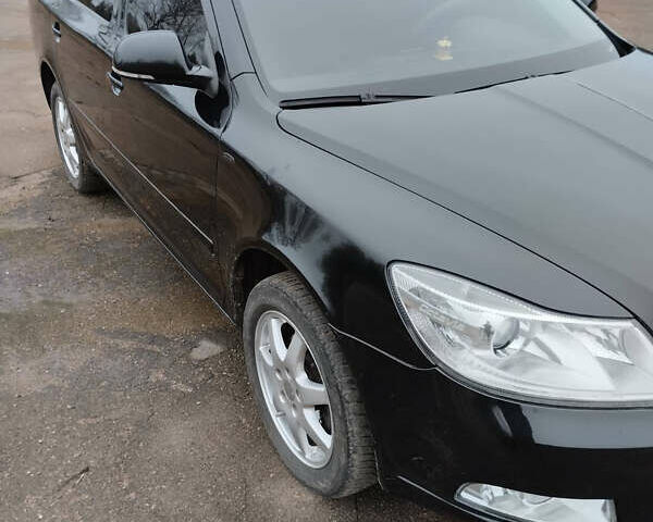 Черный Шкода Октавия, объемом двигателя 1.8 л и пробегом 212 тыс. км за 7700 $, фото 6 на Automoto.ua