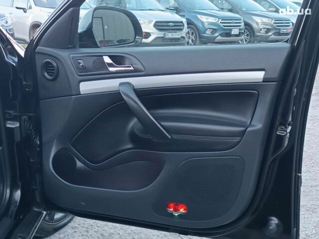 Черный Шкода Октавия, объемом двигателя 2 л и пробегом 252 тыс. км за 7990 $, фото 26 на Automoto.ua