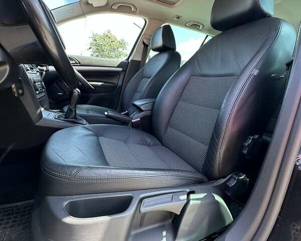 Черный Шкода Октавия, объемом двигателя 1.8 л и пробегом 250 тыс. км за 7800 $, фото 19 на Automoto.ua
