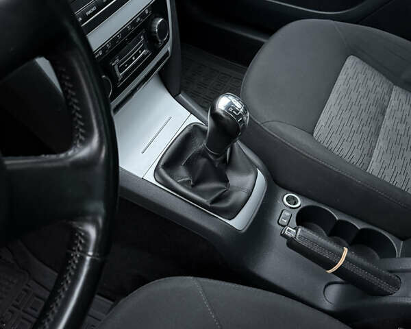 Черный Шкода Октавия, объемом двигателя 1.4 л и пробегом 216 тыс. км за 7000 $, фото 13 на Automoto.ua