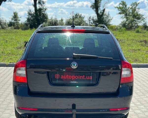 Черный Шкода Октавия, объемом двигателя 1.8 л и пробегом 250 тыс. км за 8300 $, фото 11 на Automoto.ua