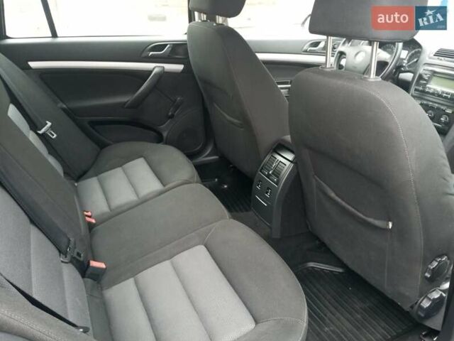 Чорний Шкода Октавія, об'ємом двигуна 1.6 л та пробігом 218 тис. км за 6700 $, фото 32 на Automoto.ua