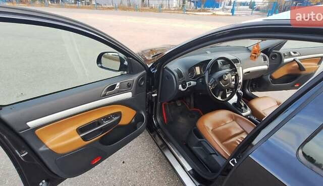 Черный Шкода Октавия, объемом двигателя 2 л и пробегом 277 тыс. км за 7200 $, фото 9 на Automoto.ua