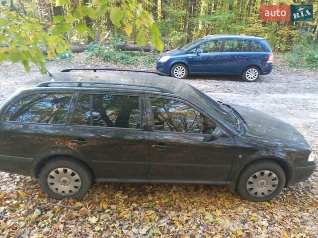 Шкода Октавия 2009 в Виннице на Automoto.ua Черный Шкода Октавия, объемом двигателя 1.9 л и пробегом 180 тыс. км за 8000 $, фото 8 на Automoto.ua