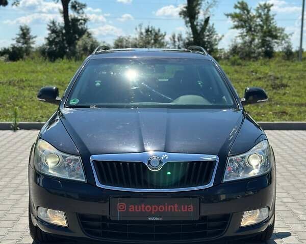 Чорний Шкода Октавія, об'ємом двигуна 1.8 л та пробігом 250 тис. км за 7800 $, фото 1 на Automoto.ua