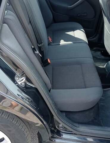 Черный Шкода Октавия, объемом двигателя 1.6 л и пробегом 273 тыс. км за 5600 $, фото 7 на Automoto.ua