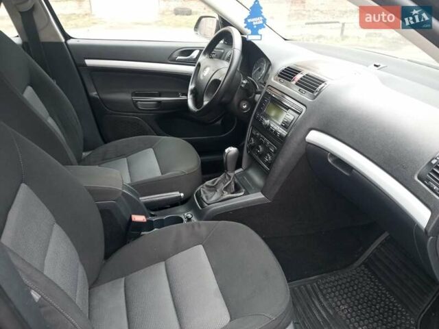 Чорний Шкода Октавія, об'ємом двигуна 1.6 л та пробігом 218 тис. км за 6700 $, фото 30 на Automoto.ua