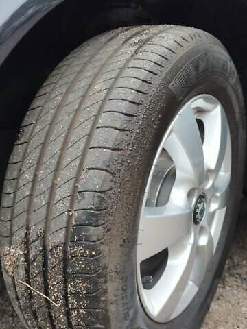 Чорний Шкода Октавія, об'ємом двигуна 1.6 л та пробігом 209 тис. км за 8299 $, фото 71 на Automoto.ua