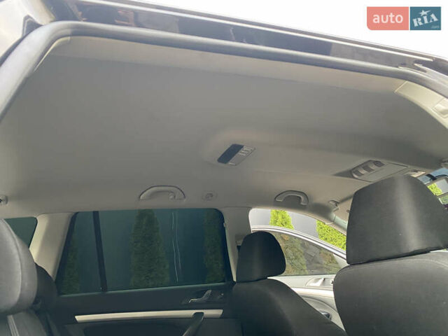 Шкода Октавия 2009 в Мукачеве на Automoto.ua Черный Шкода Октавия, объемом двигателя 1.6 л и пробегом 282 тыс. км за 7700 $, фото 14 на Automoto.ua