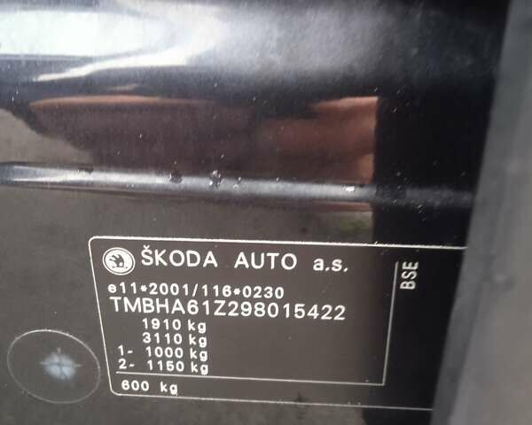 Чорний Шкода Октавія, об'ємом двигуна 1.6 л та пробігом 193 тис. км за 7400 $, фото 1 на Automoto.ua