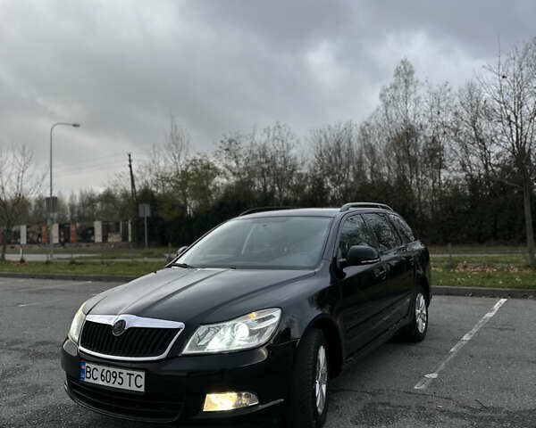 Чорний Шкода Октавія, об'ємом двигуна 1.8 л та пробігом 183 тис. км за 6200 $, фото 2 на Automoto.ua