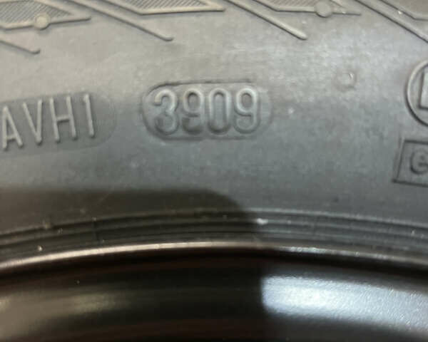 Черный Шкода Октавия, объемом двигателя 1.8 л и пробегом 185 тыс. км за 6400 $, фото 18 на Automoto.ua