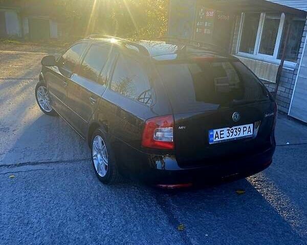 Черный Шкода Октавия, объемом двигателя 1.6 л и пробегом 216 тыс. км за 8500 $, фото 8 на Automoto.ua