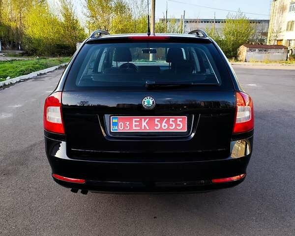 Черный Шкода Октавия, объемом двигателя 1.8 л и пробегом 229 тыс. км за 7200 $, фото 15 на Automoto.ua