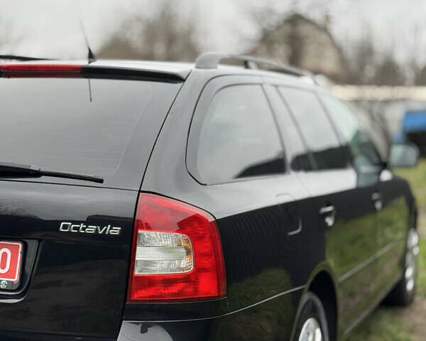Черный Шкода Октавия, объемом двигателя 1.4 л и пробегом 237 тыс. км за 6700 $, фото 8 на Automoto.ua