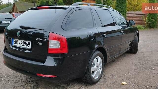 Чорний Шкода Октавія, об'ємом двигуна 1.6 л та пробігом 209 тис. км за 8299 $, фото 15 на Automoto.ua