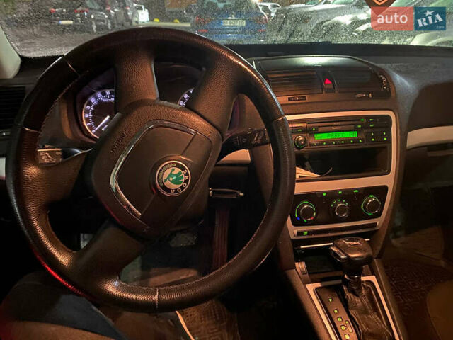 Чорний Шкода Октавія, об'ємом двигуна 1.9 л та пробігом 224 тис. км за 6300 $, фото 1 на Automoto.ua