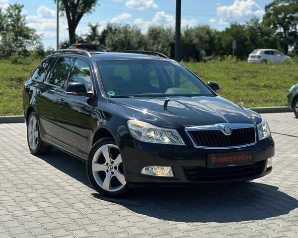 Черный Шкода Октавия, объемом двигателя 1.8 л и пробегом 250 тыс. км за 8300 $, фото 3 на Automoto.ua
