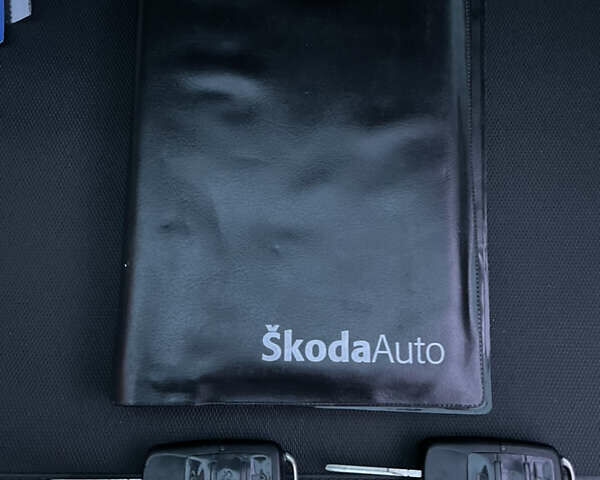 Шкода Октавія 2009 у Луцьку на Automoto.ua Чорний Шкода Октавія, об'ємом двигуна 1.8 л та пробігом 241 тис. км за 7900 $, фото 72 на Automoto.ua