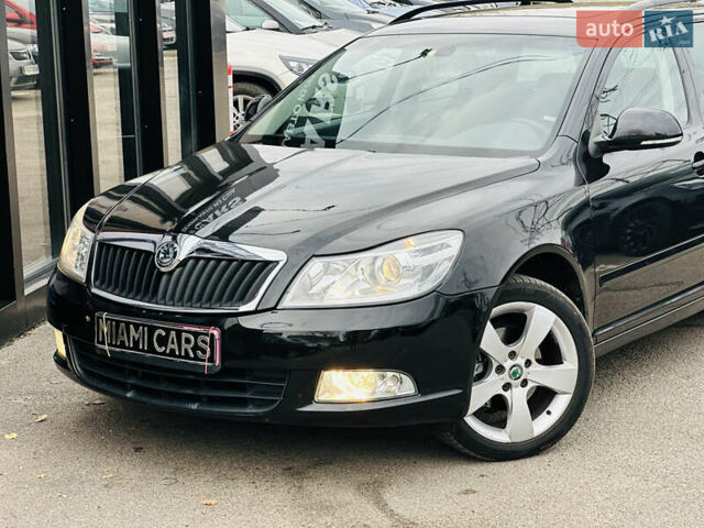 Черный Шкода Октавия, объемом двигателя 1.8 л и пробегом 223 тыс. км за 8999 $, фото 1 на Automoto.ua