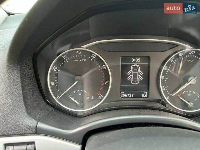 Черный Шкода Октавия, объемом двигателя 1.8 л и пробегом 206 тыс. км за 8000 $, фото 2 на Automoto.ua