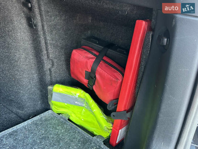 Шкода Октавия 2009 в Полтаве на Automoto.ua Черный Шкода Октавия, объемом двигателя 1.8 л и пробегом 195 тыс. км за 7799 $, фото 49 на Automoto.ua